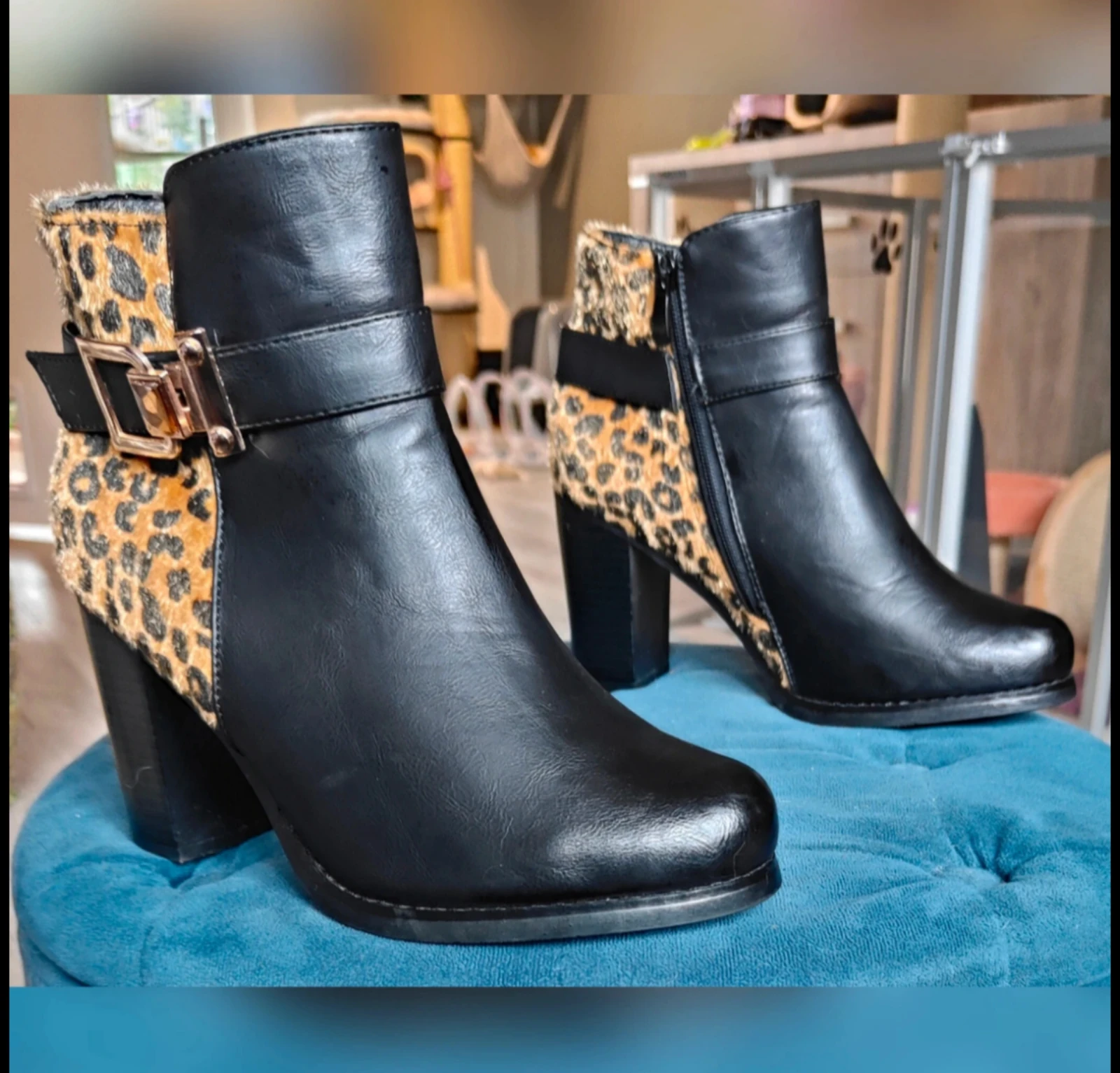 Leuke zwarte enkellaarsjes met luipaardprint maat 39 – photo 6